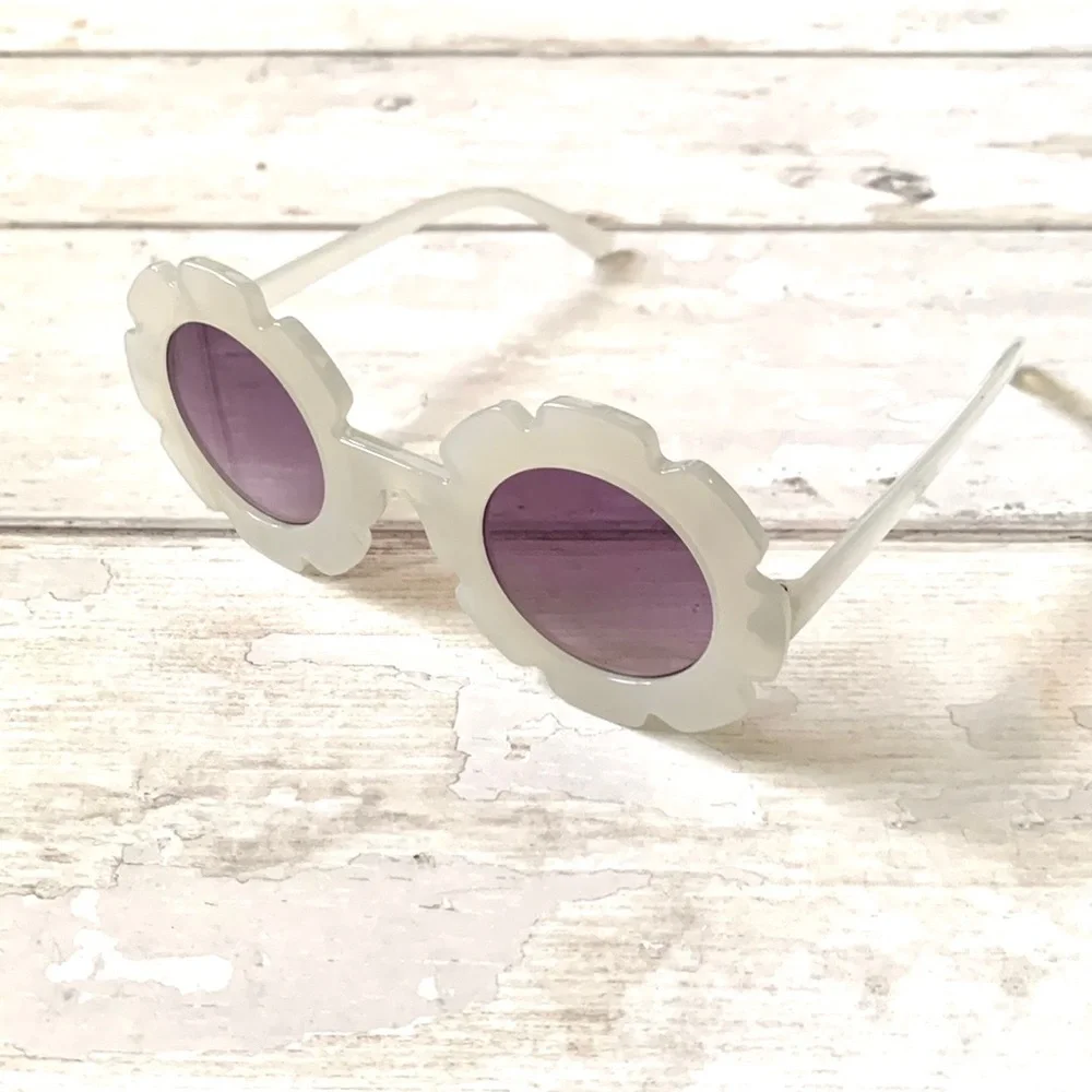 BabyGap Flower Sunglasses Clear Frames UV 400 Protection Girls Summer Gap NEW